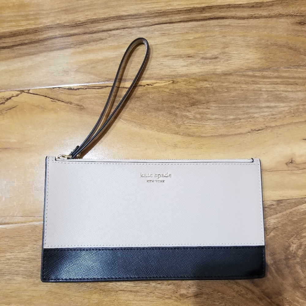 Kate spade Wristlet